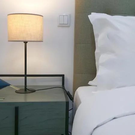 Classy & Modern 2 Bedroom - Near Museu Do Fado 76685al Apartmán